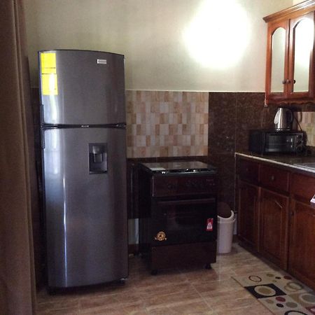 Отель Jamaica Dream Gateway Richmond Экстерьер фото